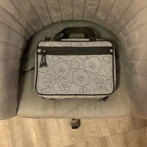 Thirty-one makeup bag
